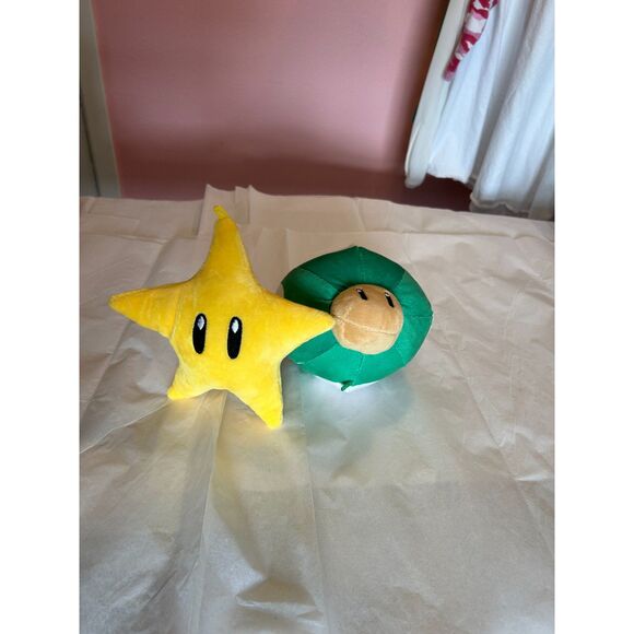 Super Mario TUP Mushroom and Super Star Plushes 8" Pre Loved No Tags - Picture 5 of 5